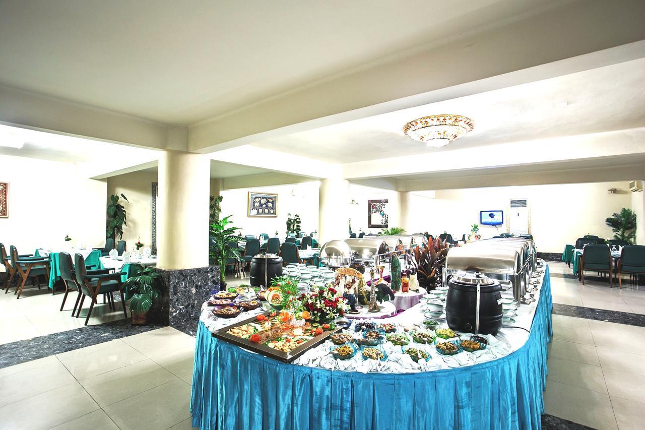 Hotel Purbani International Ltd. Дака Екстериор снимка