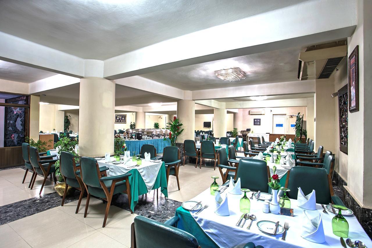 Hotel Purbani International Ltd. Дака Екстериор снимка